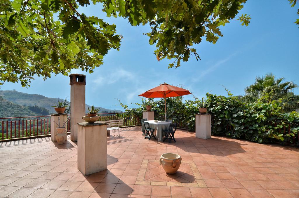 Agriturismo Etna-Mare П'єдімонте-Етнео Екстер'єр фото