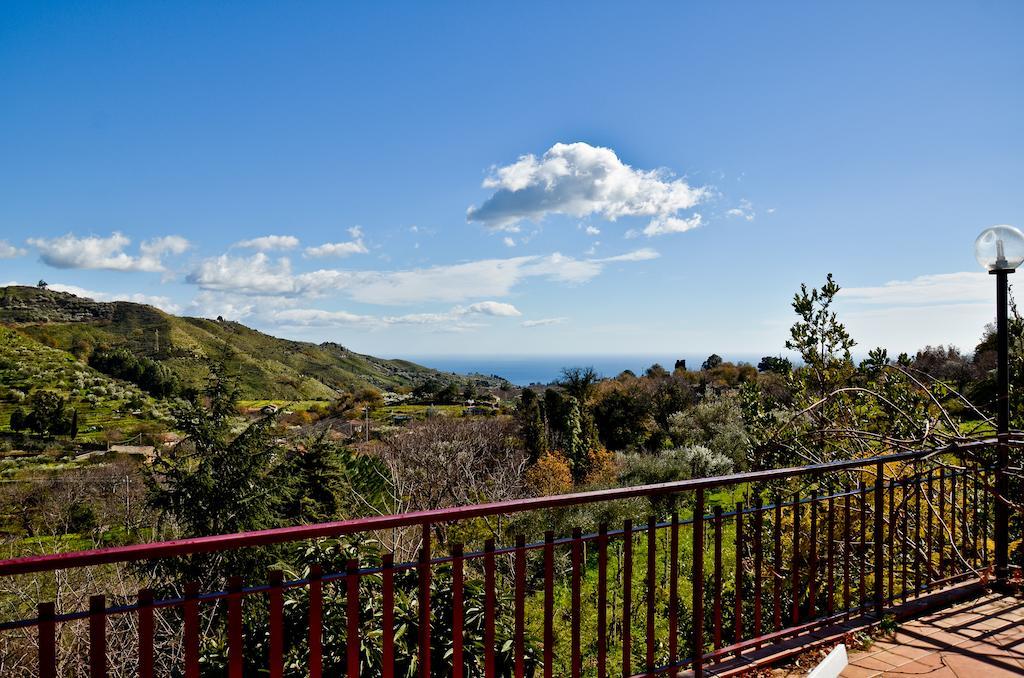 Agriturismo Etna-Mare П'єдімонте-Етнео Екстер'єр фото